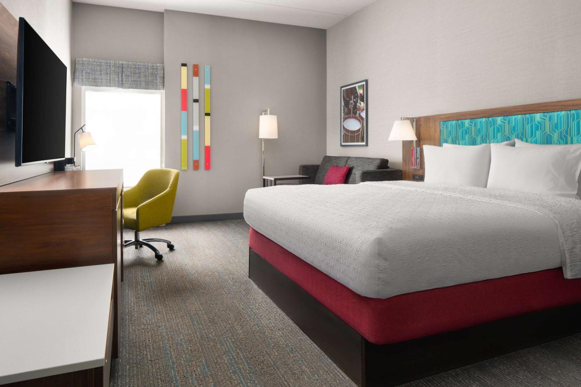 Hotel Hampton 3*