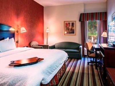 Hampton Hotel